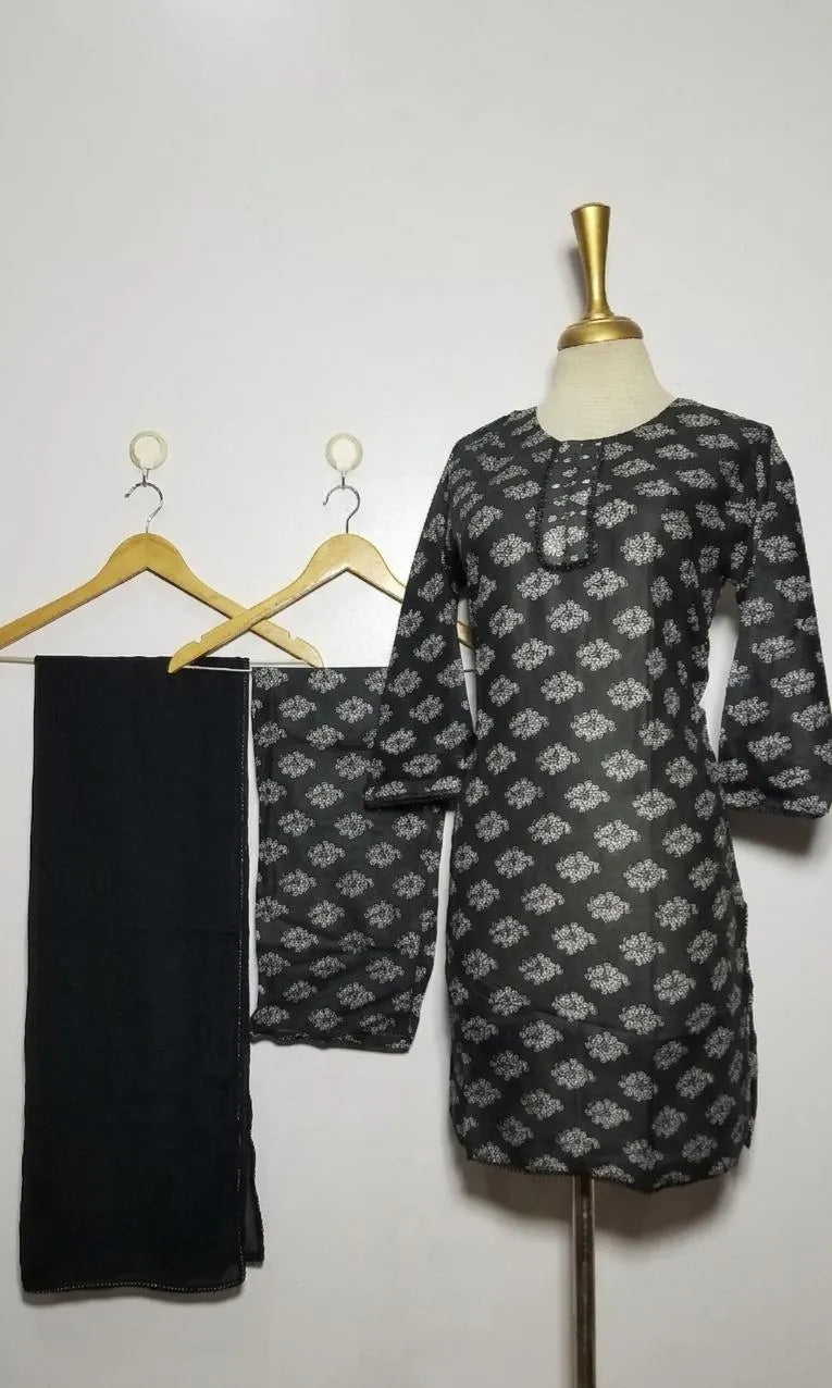 Black Printed Lawn 3-Piece Suit - Model front view with dupatta